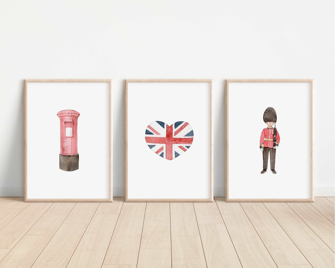 London Prints | Tourist Postbox Beefeater Flag Tube Bus Buckingham Palace Art Poster History Gift British Queen Princess London UK