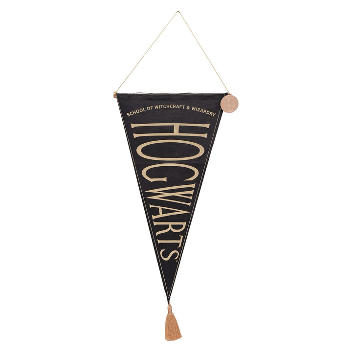 Warner Bros Harry Potter Alumni Hanging Hogwarts Banner